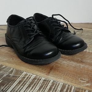 Toddler dress shoes